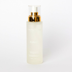 CATARINA BARBOSA Eunice revitalizační a hydratační esence 100 ml CATARINA BARBOSA Eunice revitalizační a hydratační esence 100 ml