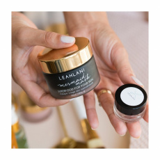 LEAHLANI Mermaid Mask čistící a obnovující superfood maska tester 2,5 ml