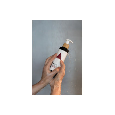 Myrro Revitalizační sprchový gel 250 ml expirace 1/26