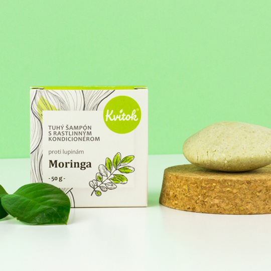 KVITOK Tuhý šampon s kondicionérem proti lupům  Moringa 50 g